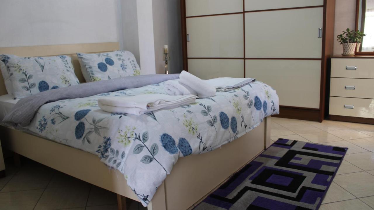 Bledi'S Cozy Apartment In New Blvd Tirana Extérieur photo